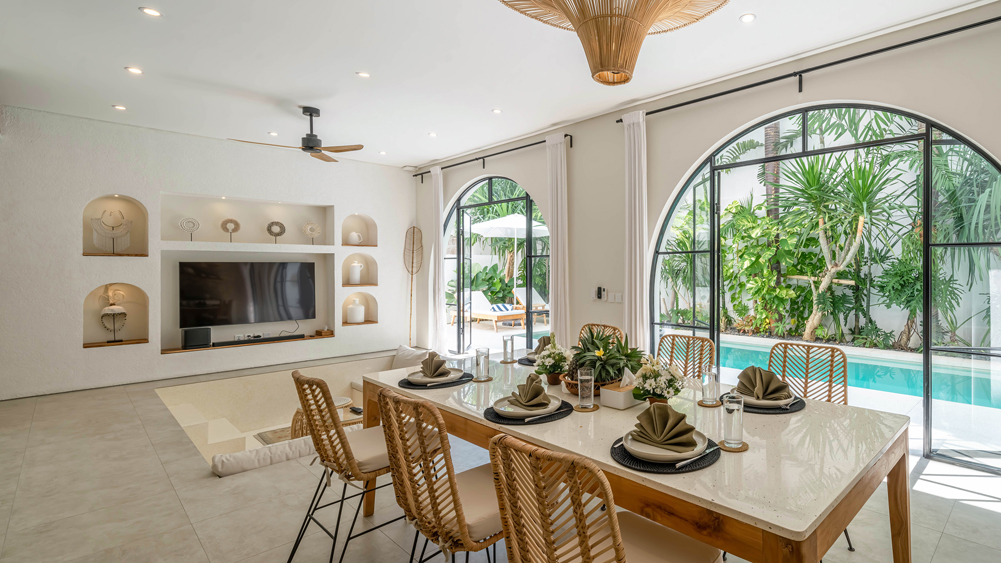 Villa Unna - Cool living area by the pool